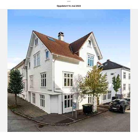 Large & Cozy Stavanger Apt Buitenkant foto